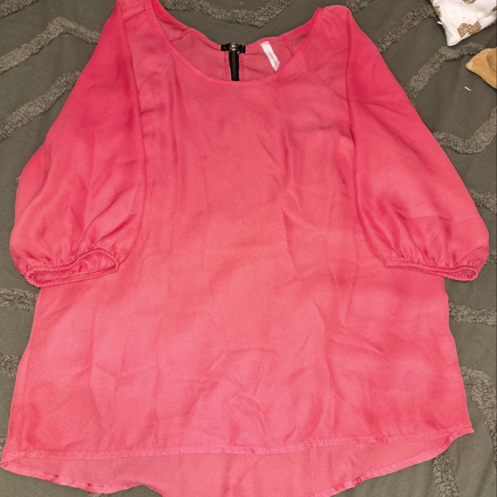 🌼 5/$25 S Coral Blouse